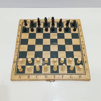 Wooden Chess Set with 1.5-inch Kings, Featuring Expertly Crafted Piece