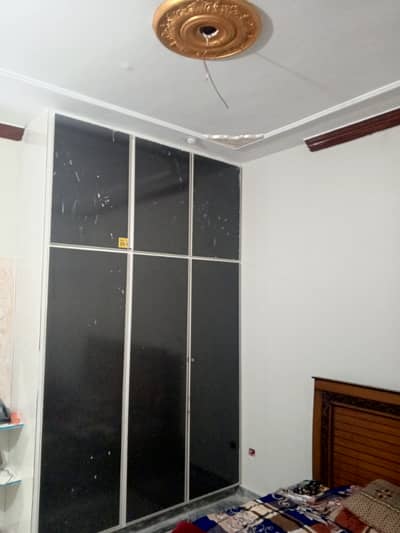 5 Marla First floor availabile for rent