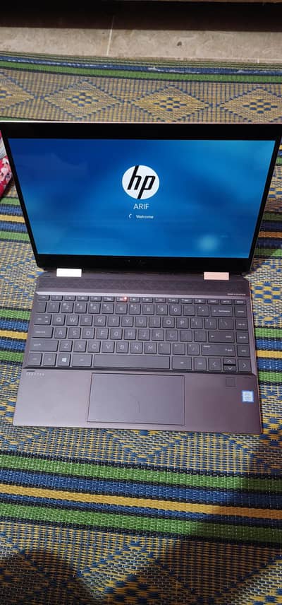 Hp spectre 13-ap  i7 8th Gen Ram 8GB Ssd 512GB