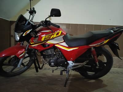 Honda CB 150f red colour look like new