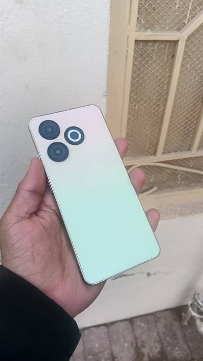 Smart 8 4+4 RAM 64 storage