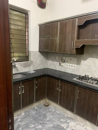 Upper portion for rent in dhoke bnaras near range road