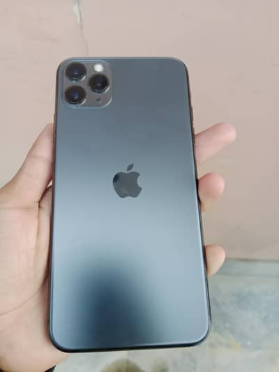 I phone 11 pro max  jv