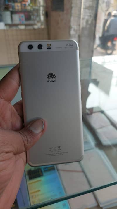 Huawei P10