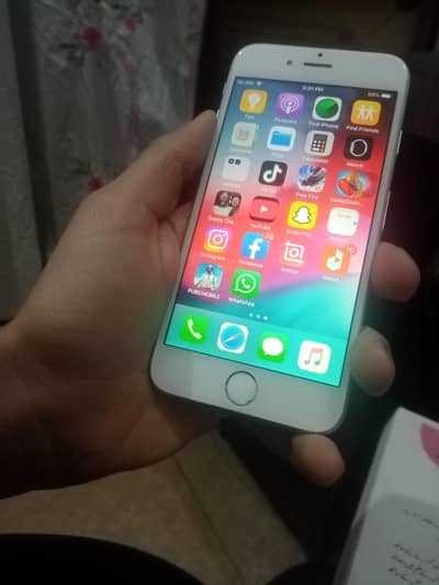 iphone 6 non pta  Facebook Instagram working