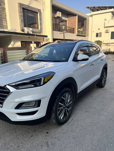 Hyundai Tucson/FWD