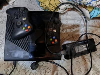 Xbox 360 512GB slim slightly used, no fault & never repaired, like new