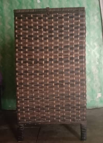 2 baskets for Laundry