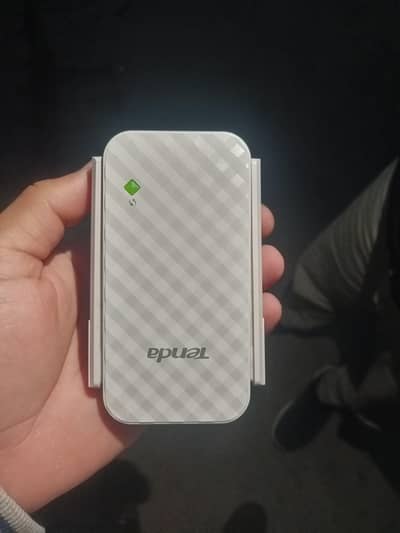 Tenda A9 Wireless Extender, Box pack