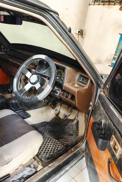 Daihatsu Charade 86 Grey