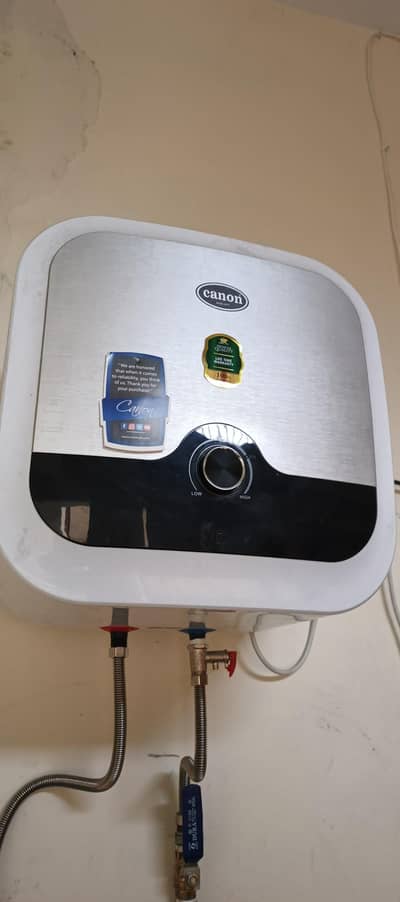 Canon 25CZ Fast Electric Water Geyser