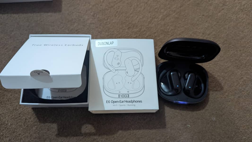 wireless earbuds 1