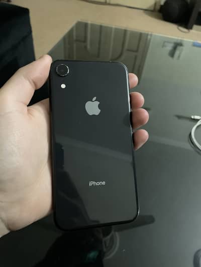 iphone Xr pta approved