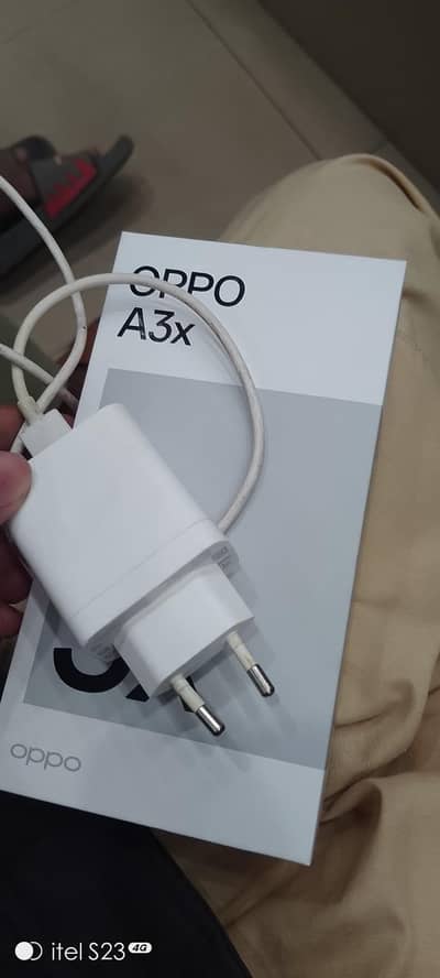 4*128 | Box + Charger | 10/10 Condition | 5 Months Used