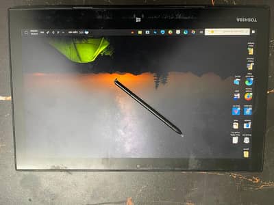 Toshiba Portege Z20T | Core M5 6th Gen | with Stand, Mouse, Keyboard.