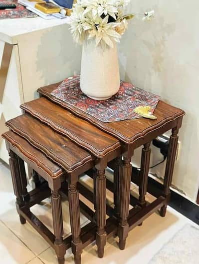 nesting tables