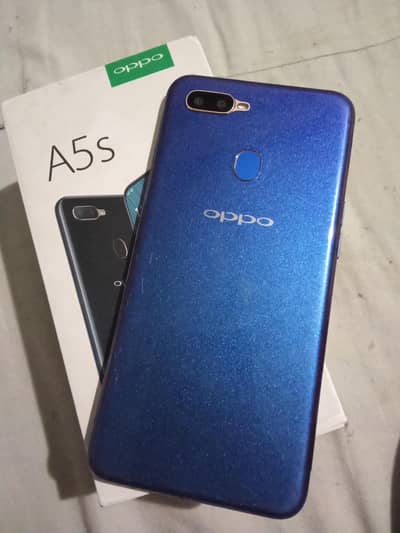 oppo A5s with box and cable 2/32  pack mobile 100%