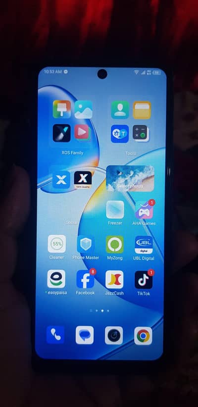 Infinix hot 12 play.