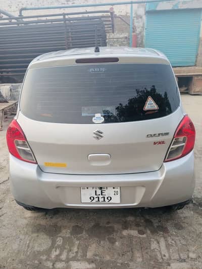 2/3 piece touchp ither total jeniune condition urgent sale