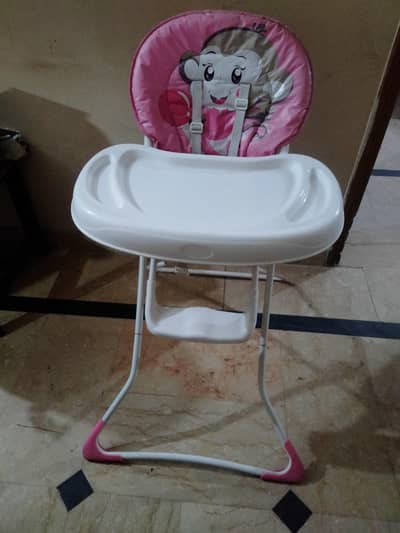 kids eating chair