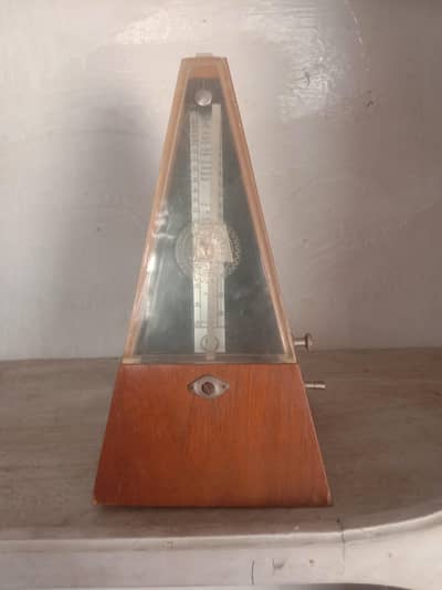 Antique defrind items