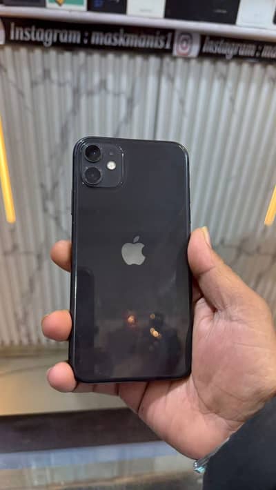 iPhone 11 03270690589