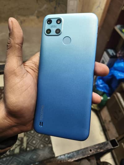 Realme C25y 4/64 with box