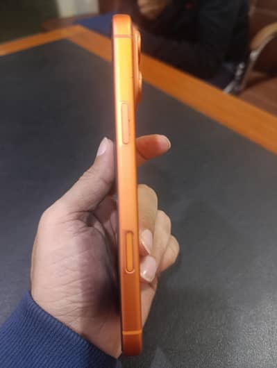 iPhone 17 Pro Max JV