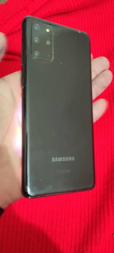 s20plus 5g mbil edg secreen