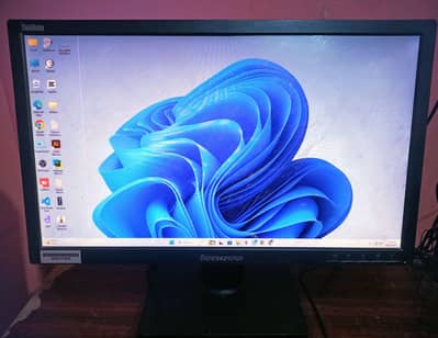Lenovo ThnkVision 23" LED Monitor With Premium Hydraulic Stand