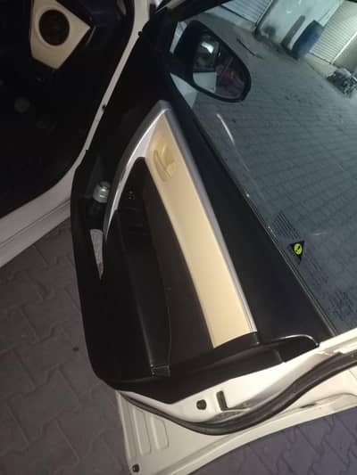 Toyota Corolla Gli 2019 model Full Genuine he