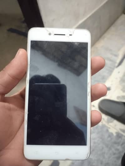 mobile for sale good phone battery timing good very alll okay phone