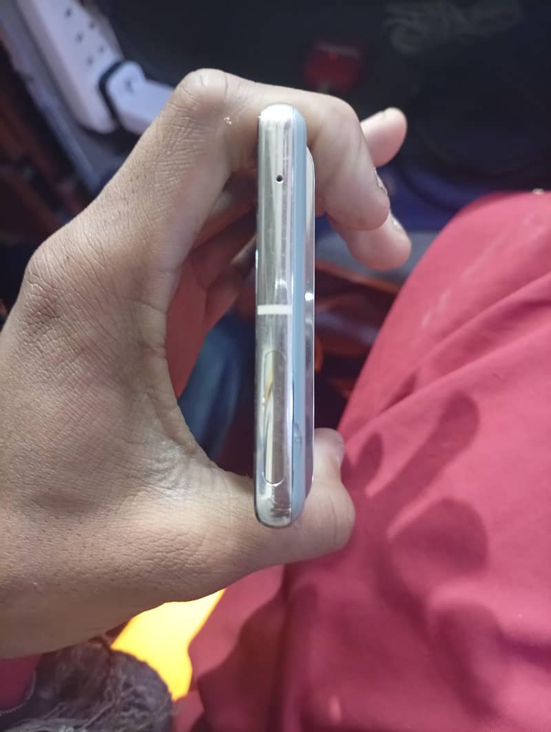 Google pixel 7 pro 4