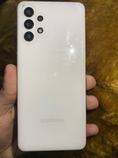 samsung A32 6/128 what’sapp 03134757195