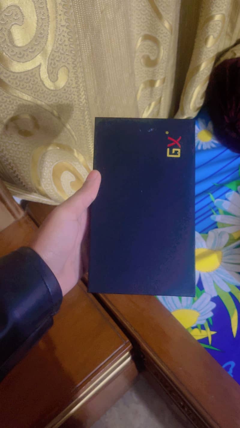 Iphone 13 pro panel 1