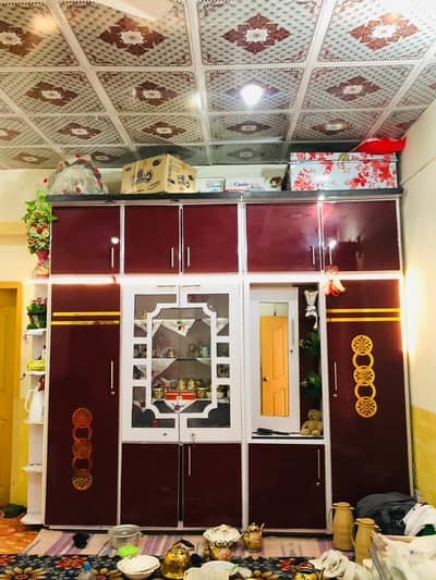 soper glasses wardrobe