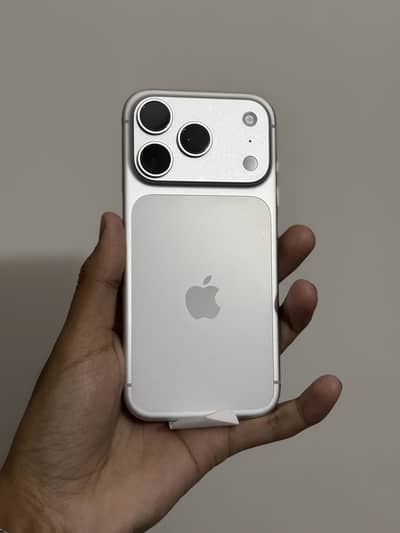 iPhone 17 Pro 256 gb NON ACTIVE