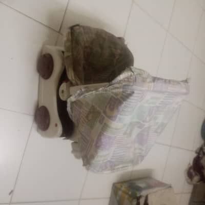 3 in 1 carry cot, chair and rocker