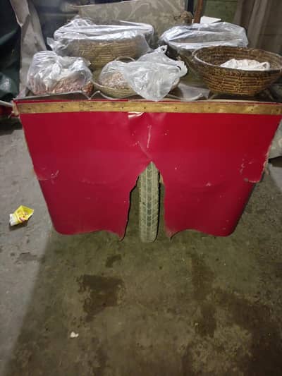 ریڑی مکٔی چنے والی براۓ فروخت