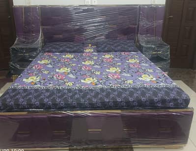 double bed set with side tables