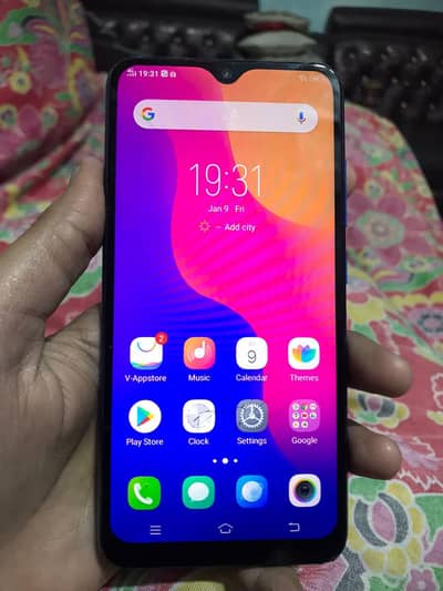 Vivo y93 all OK 3GB 32GB m hai glass brok hai finger not working