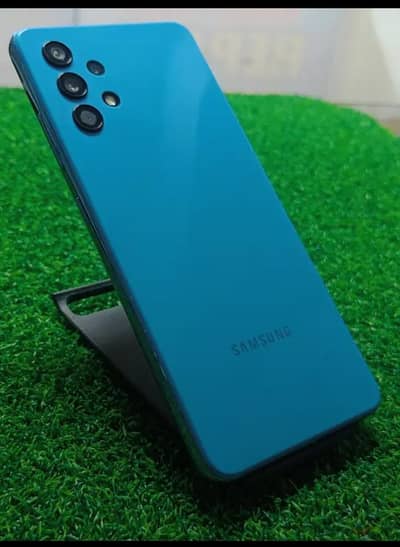 Samsung a32 6128 GB official PTA approved no open no repair