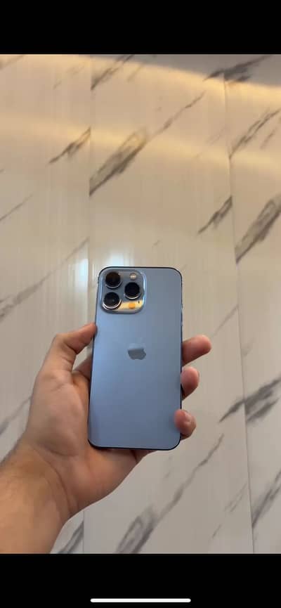 13 PRO 10/10 NON PTA JV