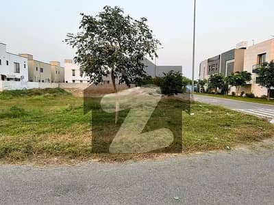 Plot No- 173 Block V - 1 Kanal Top Location in Phase 7 DHA Lahore For Urgent Sale