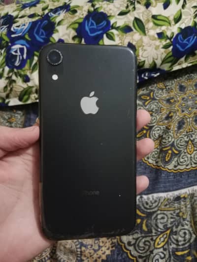 iphone xr jv 64gb condition see in pic