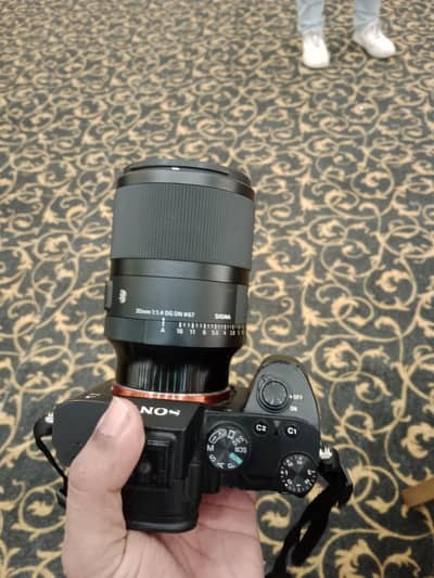 Sony a7III and lense sigma 35 1.4 DGDN