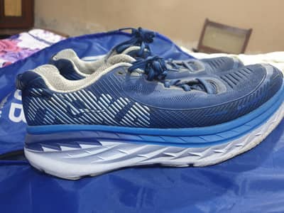 hoka shoes