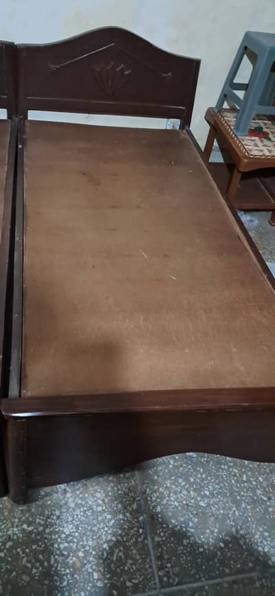 Used single beds available for Sale
