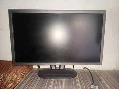 24 inches LCD