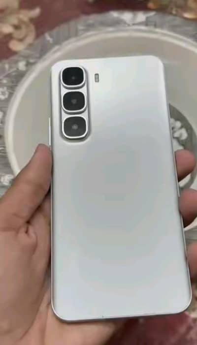 Infinix hot 60 pro plus ha